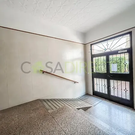 شقة Centrally Located 3 Bedroom In